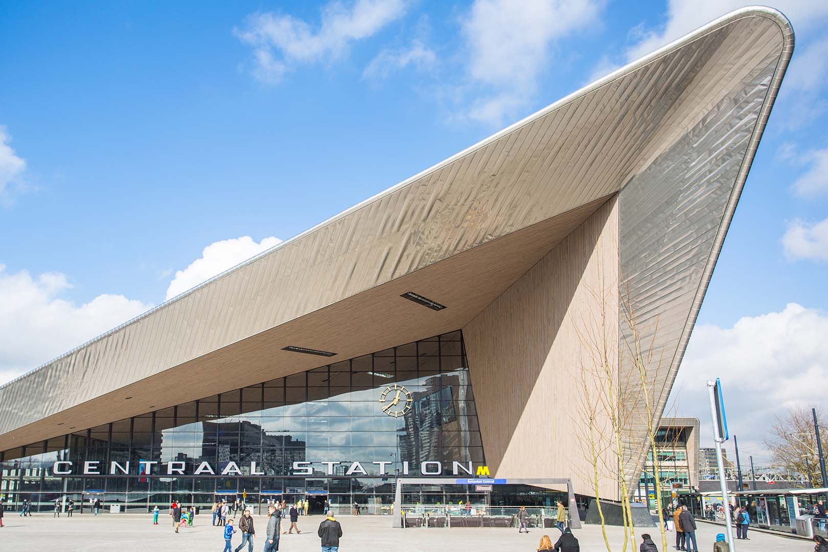 VISI project: Rotterdam Centraal Station, Bakker&Spees