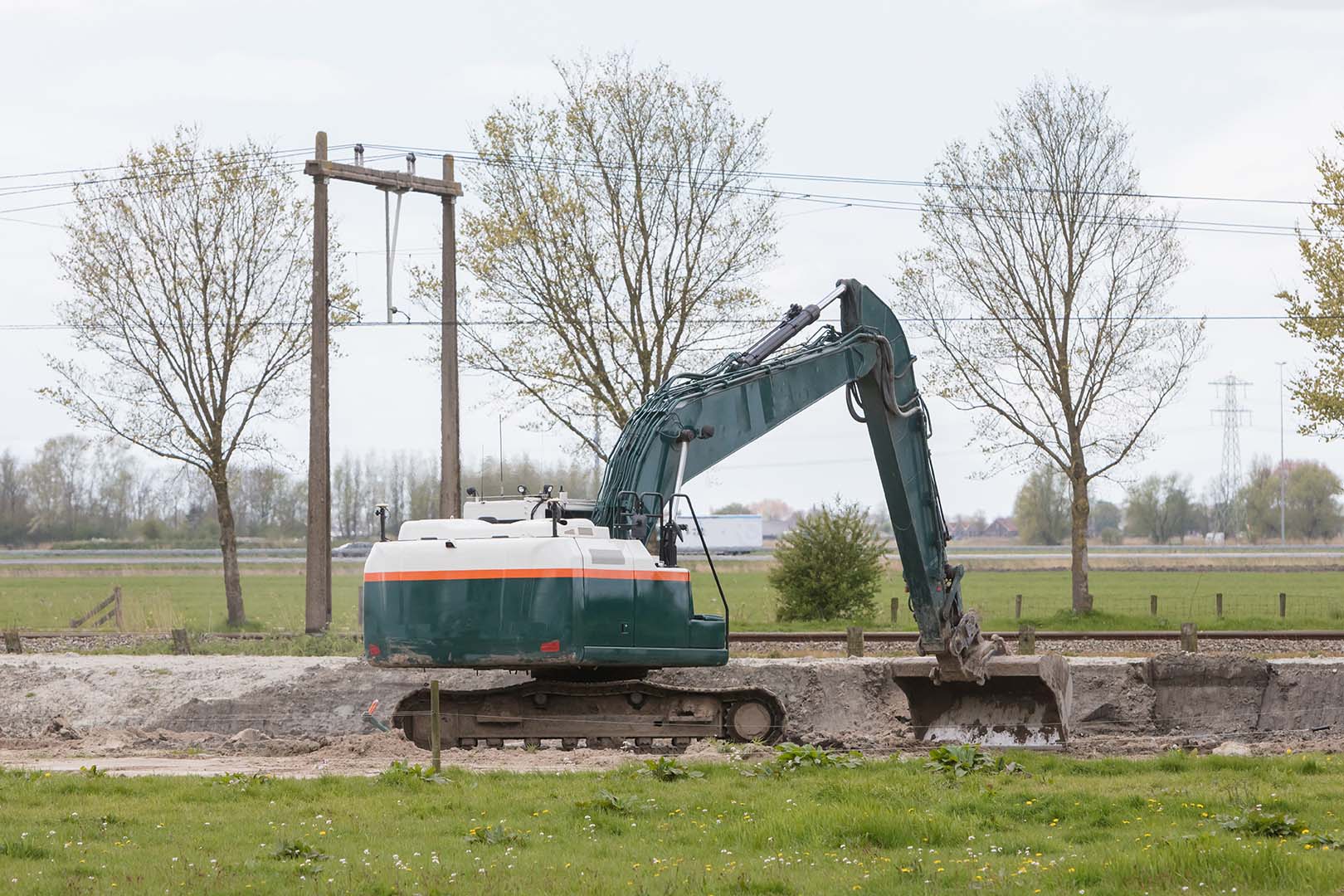 Graafmachine bij spoor, Bakker&Spees