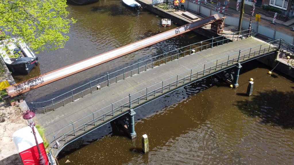 Diamantbewerkersbrug Amsterdam, Bakker&Spees