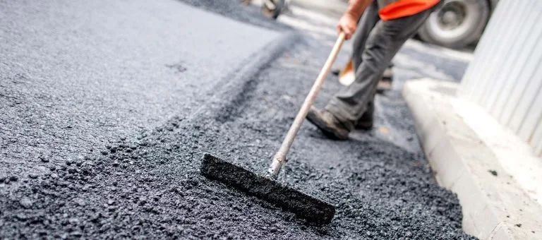 bakkerspees_visi-civiel-calc_asfalt_veger-768x340